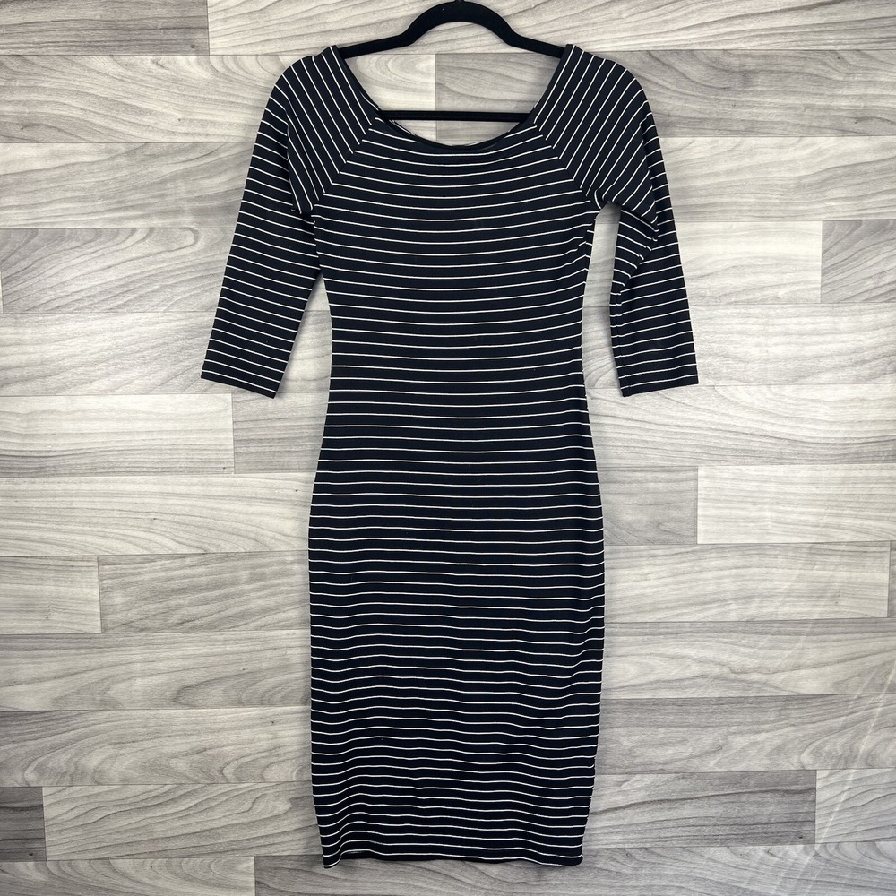 Zara Striped Long sleeves Stretchy Round Neck Long sleeves Bodycon Black Dress M